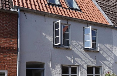 Friedrichstadt House | Holmertor house - apartment/apartment, shower, toilet, 3 bedrooms
