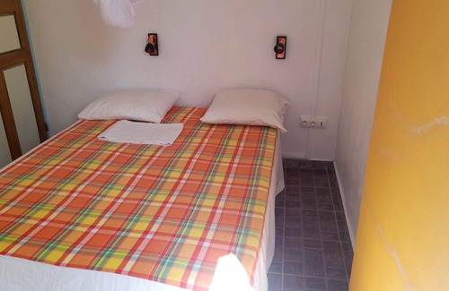 Capesterre-de-Marie-Galante Apartment | Homerez - Appartement for 4 ppl. with sea view at Capesterre-de-Marie-Galante