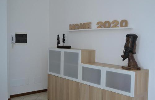 Giussano Apartment | HOME 2020 - feel at home on business & on holiday!