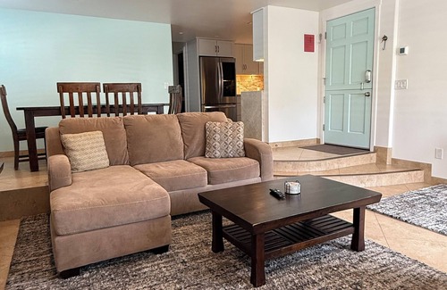Santa Ana Heights House | Home Away by the Beach! Now booking for Autumn & Winter!