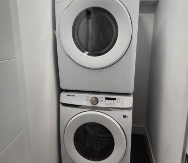 Northeast Edmonton Apartment | Home Away from Home 2 bedrooms