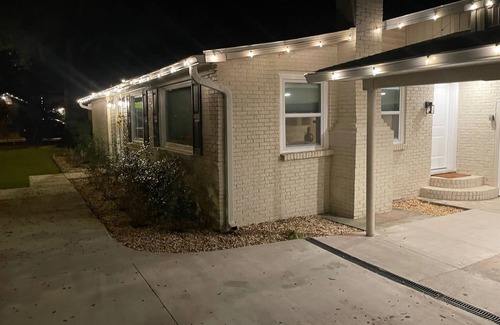 Southeast Pensacola House | Home away from Home at Shaded Oaks