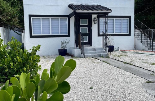 Allapattah House | Home away from home, Chic, Cozy and Modern Miami Short Stay