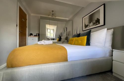 Lansbury House | Home away from home