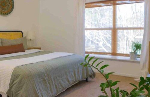 Spring House | Home Away from Home in Spring