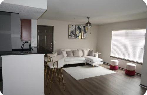 Marietta Apartment | Home Away From Home