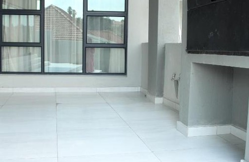 Greater Johannesburg Metropolitan Area Apartment | Home Away From Home