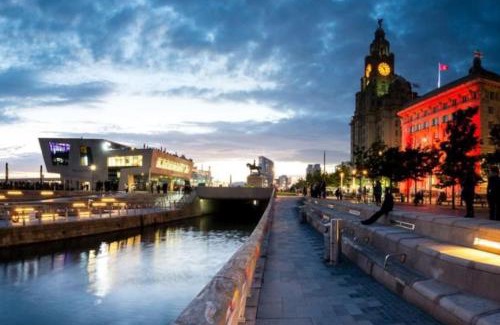 Liverpool Apartment | Home away Home
