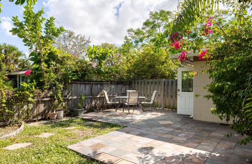 Naples Park House | Home by Beach 3 - Delnor-Wiggins