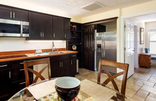 Naples Park House | Home by Beach 3 - Delnor-Wiggins