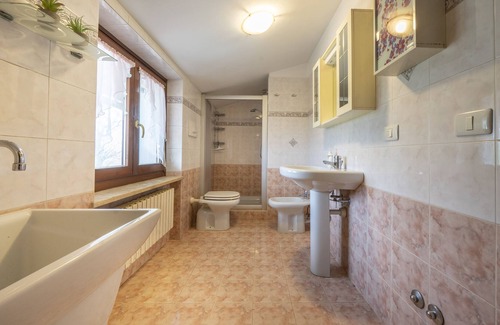 Velo Veronese Apartment | Home FOR Hikers 1K HOME