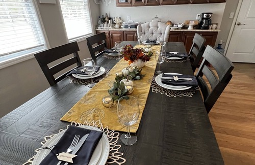 Newberry House | Home for Thanksgiving/Mini O’s Races