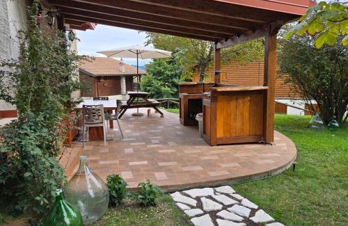 Pontone Apartment | Home & Garden