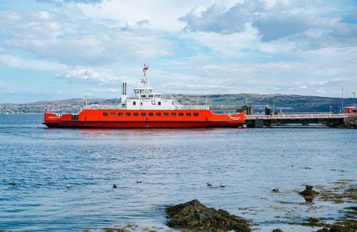 Innellan Apartment | Home in Dunoon Argyll and Bute