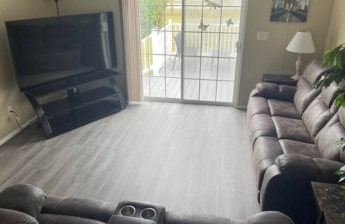 Homosassa House | Home in Homosassa Springs