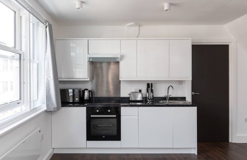 Bishopsgate Apartment | home.ly London Liverpool Str Apartments