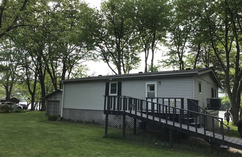 Fulton House | Home on the picturesque Mississippi River