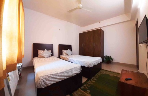 Bhubaneshwar Bed & Breakfast | Home stay, Landscape view, Green House, Bed and breakfast, family stay