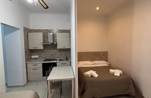 Naples House | Home To Fly