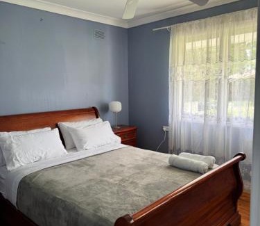 Hebersham House | Home to stay in Sydney