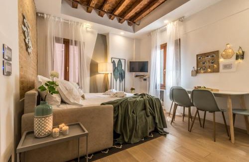 Castello Apartment | Home Venice Apartments - Biennale 1 - 2 - 3
