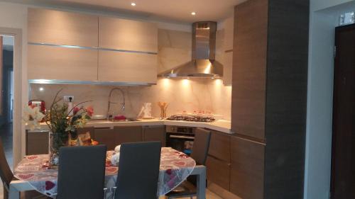 Albate Apartment | Home Vittoria Lago Di como