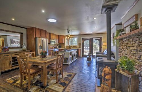 Mountainaire House | Home with Jacuzzi 10 Mi to NAU and Flagstaff!