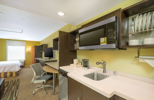 Bowling Green Hotel | Home2 Suites by Hilton Bowling Green Hotel