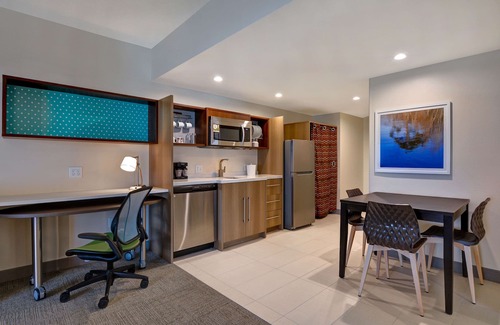 Florida Central Atlantic Coast Hotel | Home2 Suites by Hilton Orlando at Flamingo Crossings