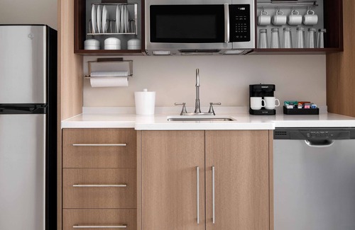 Des Moines Hotel | Home2 Suites by Hilton Des Moines at Drake University