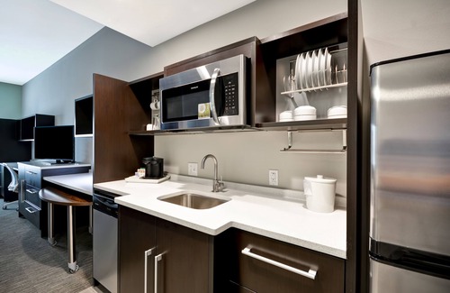 Ferry Pass Hotel | Home2 Suites by Hilton Pensacola I-10 at North Davis Hwy