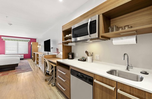 Downtown Riverside Hotel | Home2 Suites By Hilton Riverside Downtown