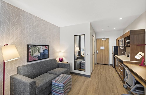 Downtown Riverside Hotel | Home2 Suites By Hilton Riverside Downtown