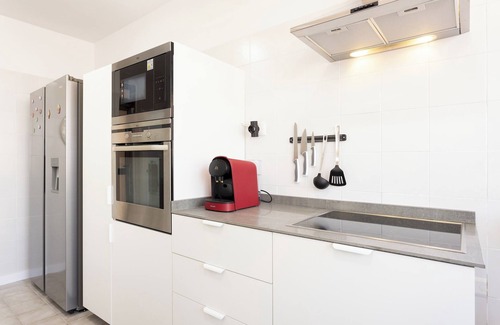 El Chorrillo Ski Chalet | Home2Book Comfort Getaway Terrace & BBQ, Radazul