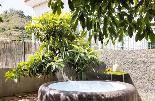 Tegueste House | Home2Book Tegueste Charming House & Jacuzzi