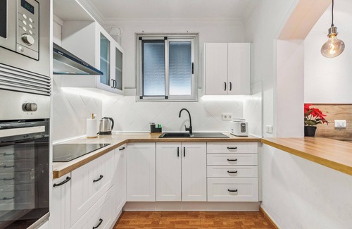 Valleseco Ski Chalet | Home2Book Valleseco Mountain Views, BBQ & Jacuzzi