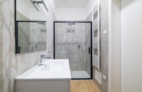 Bolognina Apartment | Homeby, Due Agosto Apartment