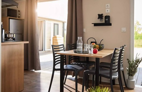 Douarnenez House | Homeflower Premium 29m2 - 2 Schlafzimmer + überdachte Terrasse 21m2 + CLIM + TV + Bettwäsche + Handtücher 4 Personen