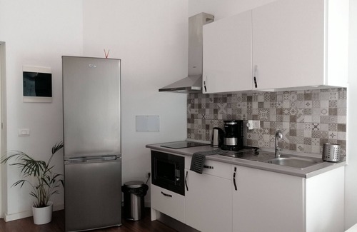 Santa Cruz de Tenerife Apartment | HomeForGuest New* Volcano Modern & Minimalist Loft