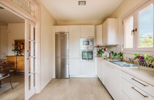 Tacoronte Cottage | HomeForGuest Rural House El Laurel with terrace and large gardens