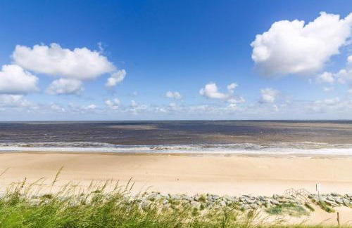 Great Yarmouth Boat Rental | Homely 8 Berth Caravan At California Cliffs Near To Scratby Beach Ref 50067G
