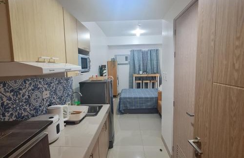 Dasmarinas Bed & Breakfast | Homely Green 2 Residences T2