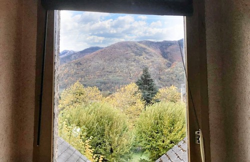 Bagneres-de-Luchon Apartment | Homerez - Apartment in Bagnères-de-Luchon