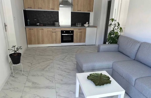 Tremblay-en-France Apartment | Homerez - Apartment in Tremblay-en-France