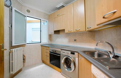San Sebastian Centro Apartment | Homerez - Apartment in Donostia.