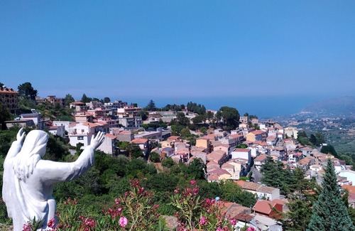 Montagnareale Apartment | Homerez - Appartement 5 km away from the beach for 4 ppl. at Montagnareale