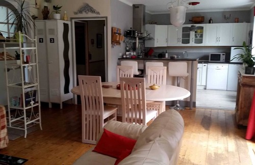 Morlaix Apartment | Homerez - Apt in Morlaix with fireplace