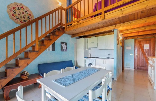 San Teodoro Apartment | Homerez - Apt in San Teodoro, garden