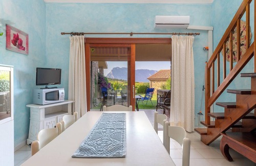 San Teodoro Apartment | Homerez - Apt in San Teodoro, garden