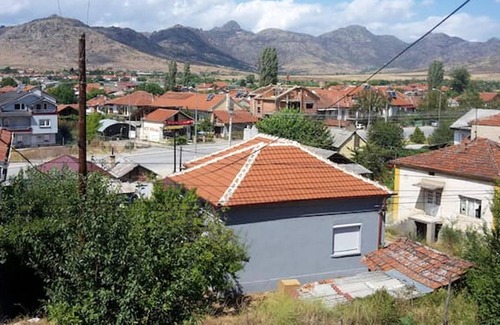 Prilep Apartment | Homerez - Beautiful appartement for 4 ppl. with terrace and balcony at Prilep